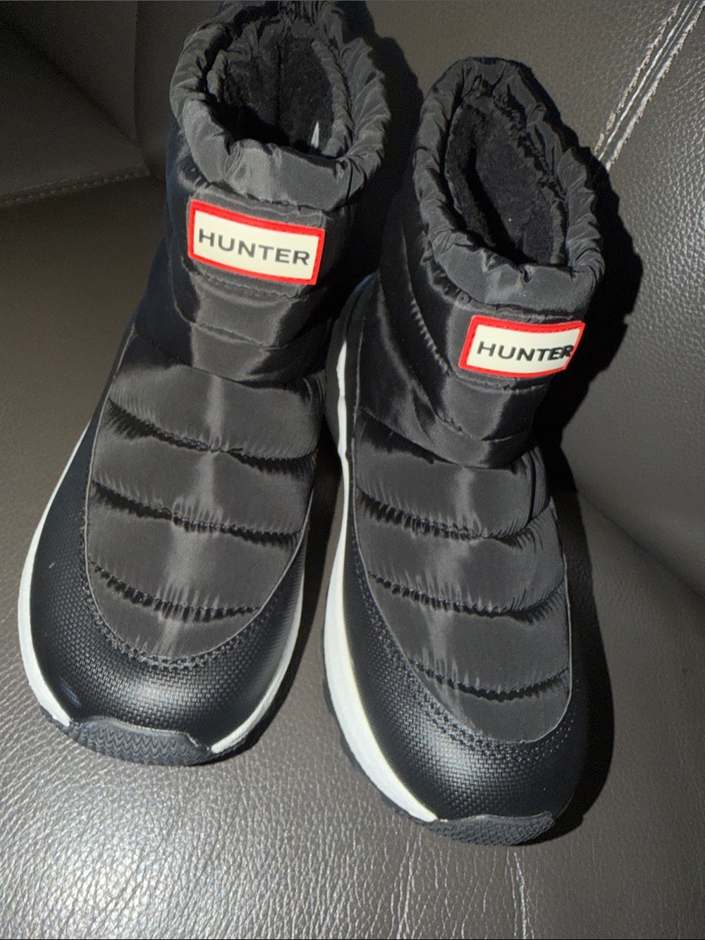 Hunter Black Quilted Winter Boots with Red Logo